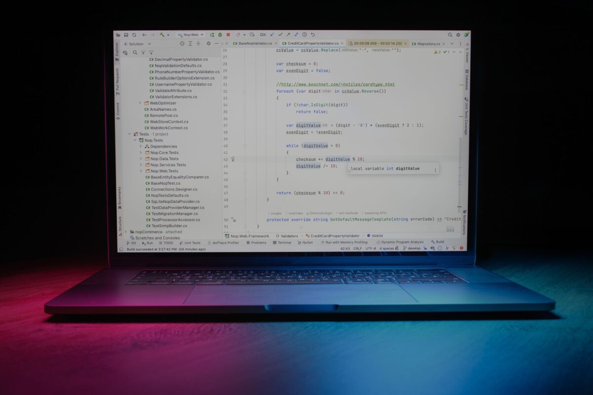stack technique saas frontend choisir
