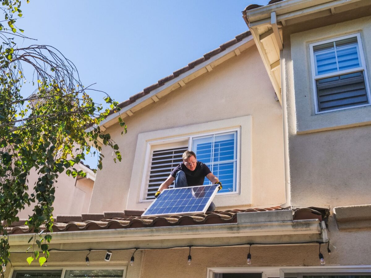 panneaux solaires ain choisir installateur local